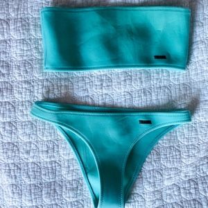 TRIANGL bathing suit bikini